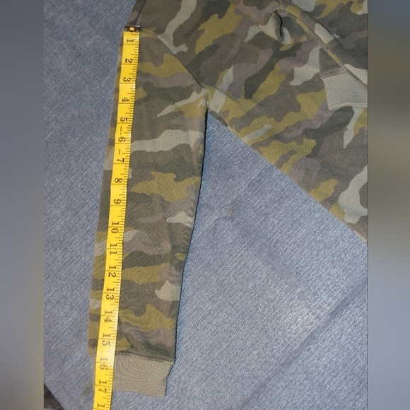 OLD Navy Boy's Bundle - Picture 5 of 9